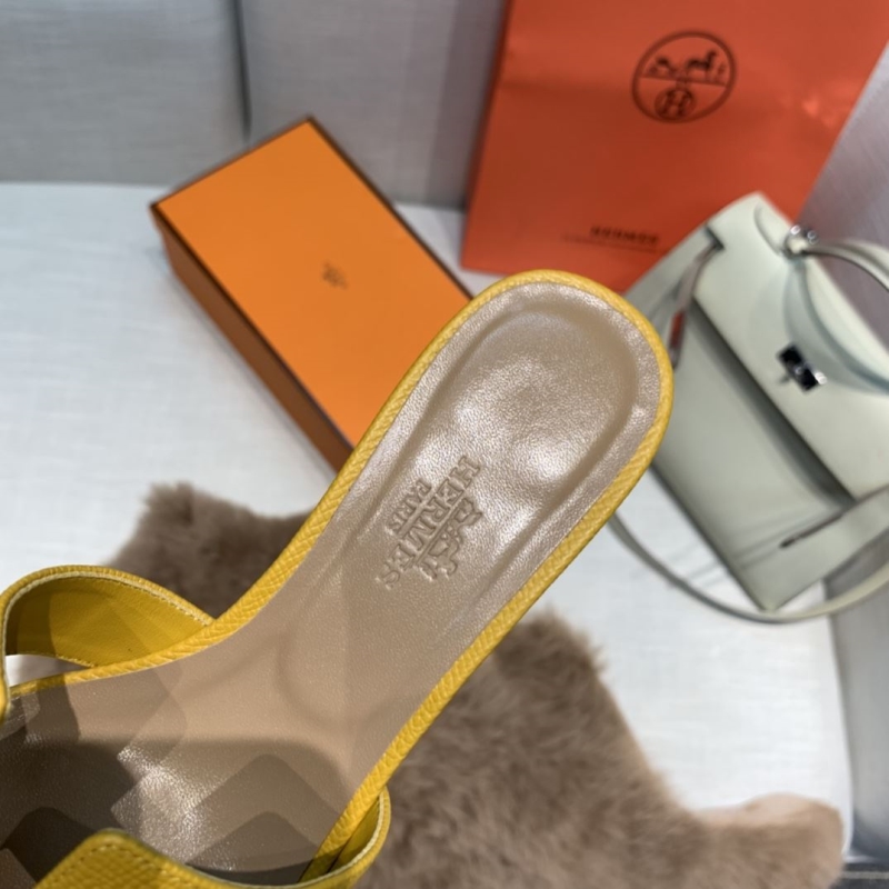 Hermes Slippers